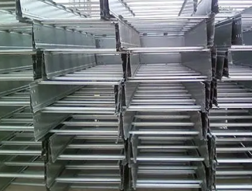 安裝電纜橋架有哪些注意事項？南寧電纜橋架生產(chǎn)廠家揭秘